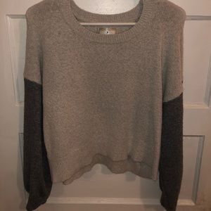 Crop top sweater